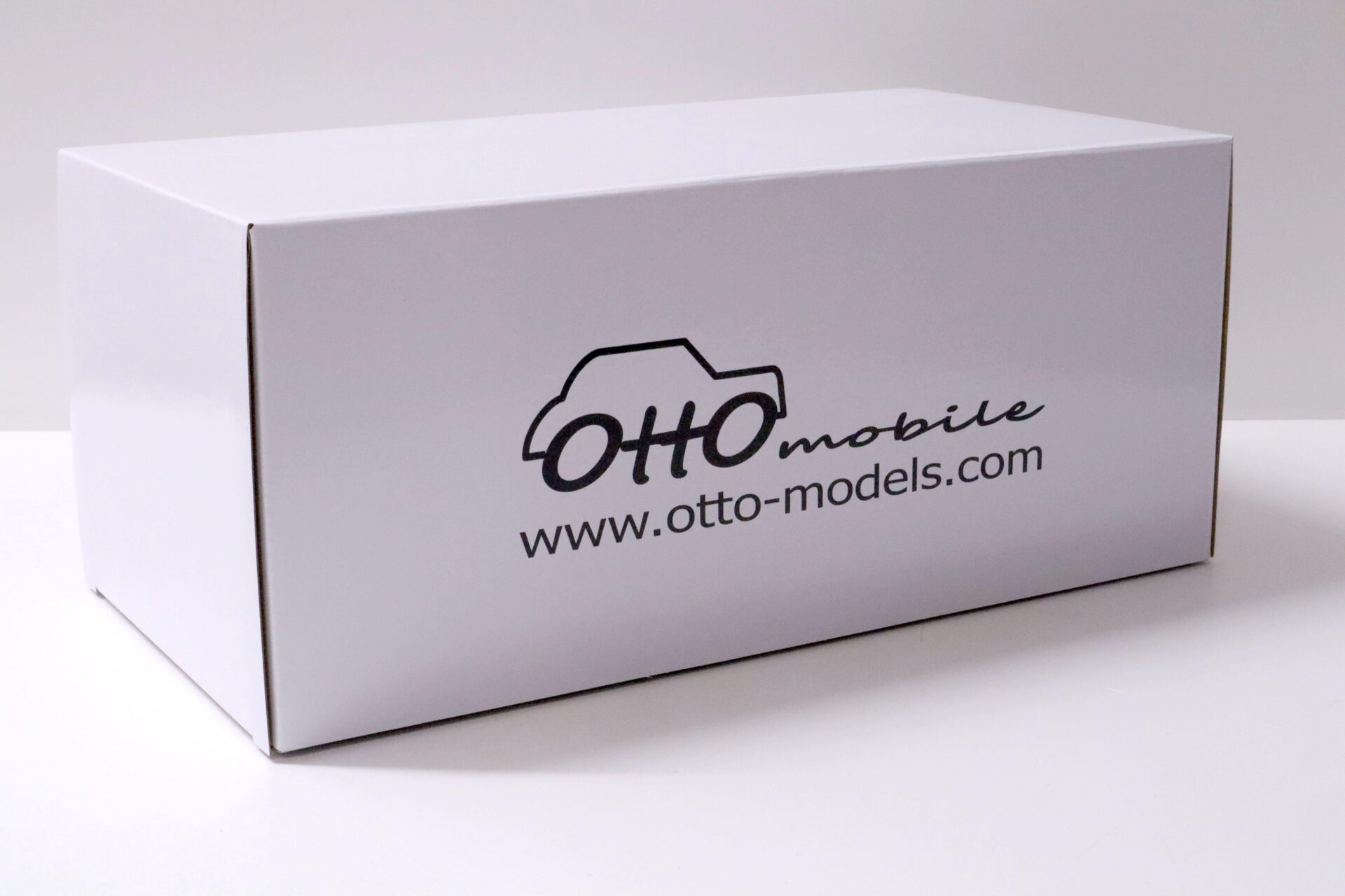 1:18 OTTO mobile OT364 Peugeot 405 MI16 Super Tourisme 1995 #1 Aiello