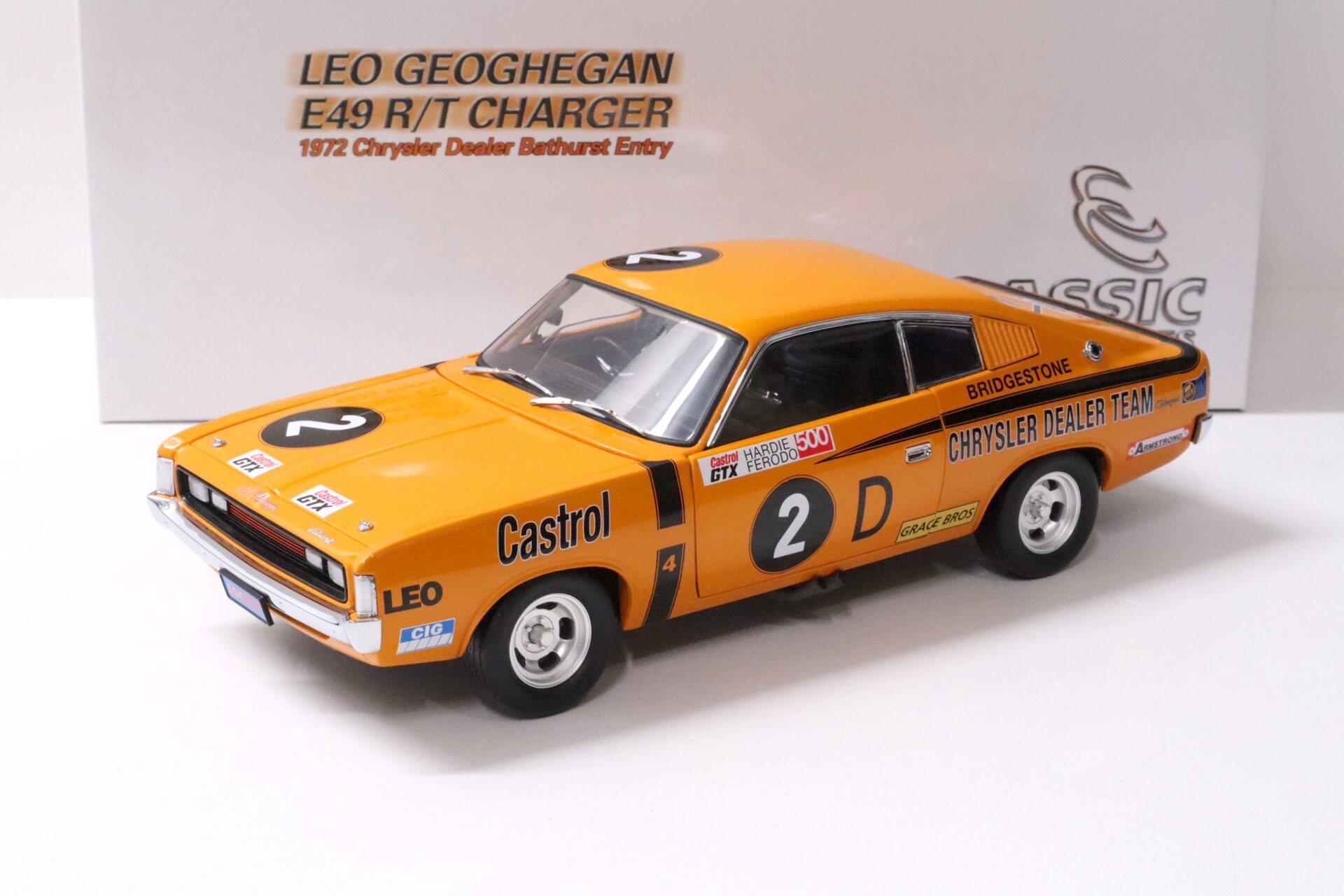 1:18 Classic Carlectables Leo Geoghegan Chrysler E49 R/T Charger Bathurst #2