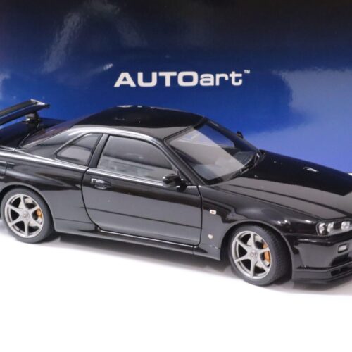 1:18 AUTOart Nissan Skyline GT-R (R34) V-SPEC II Black Pearl 2001