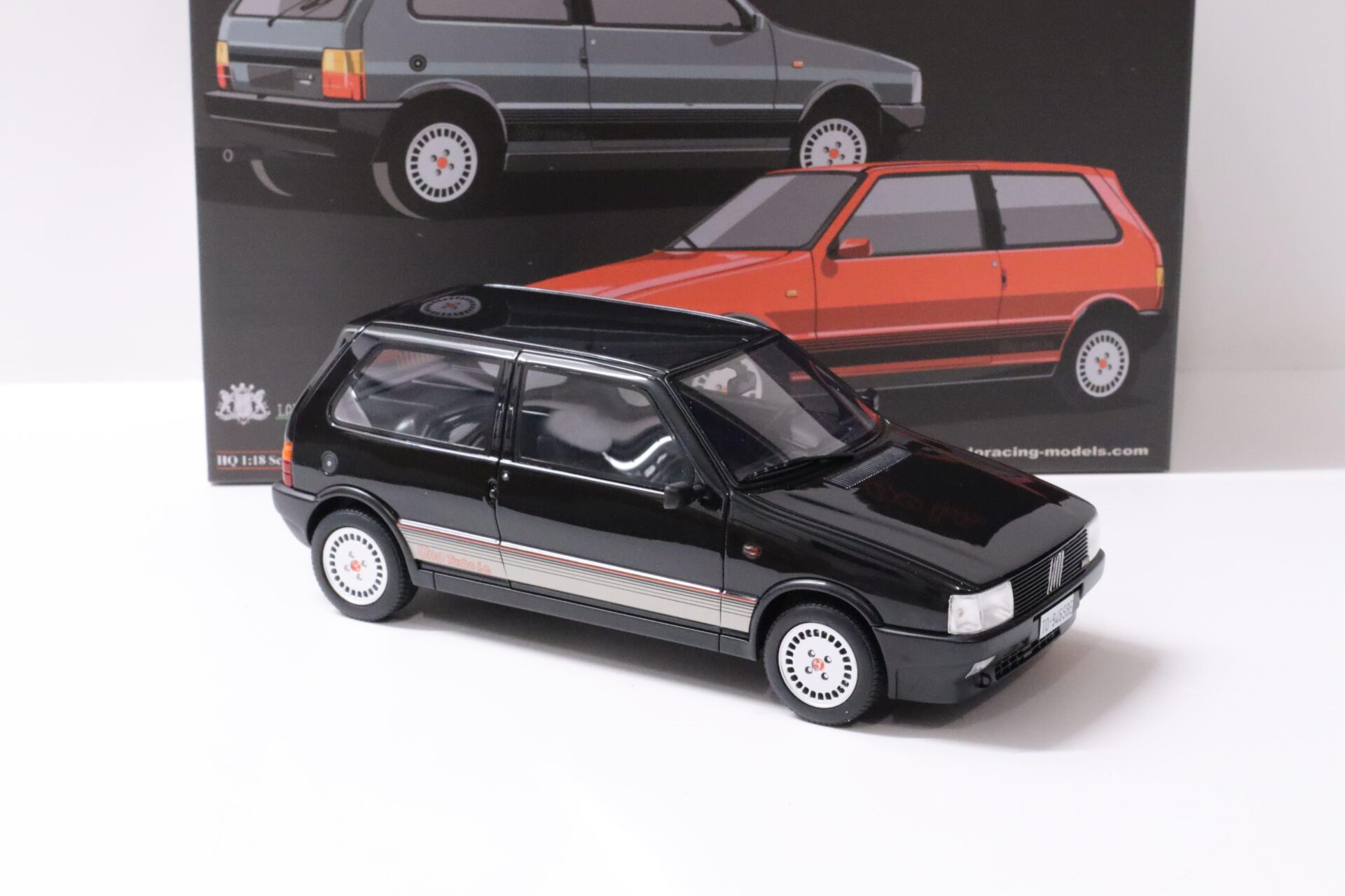 1:18 Laudoracing-Model Fiat Uno Turbo I.E. 1987 black