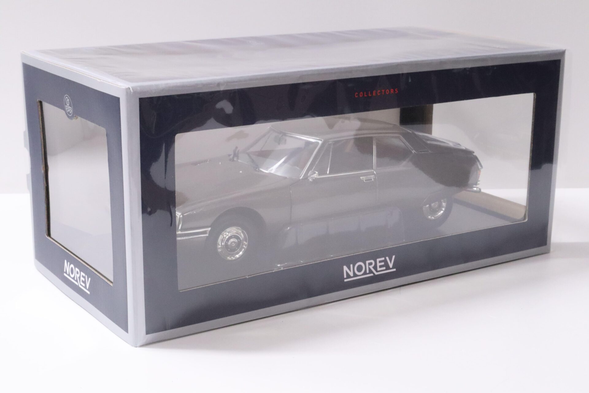 1:18 NOREV Citroen SM 1971 Scarabee Brown metallic