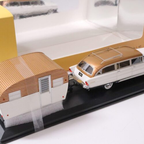 1:43 GIM Lincoln Pioneere Wagon with Traveller Wohnwagen white/ copper 1956