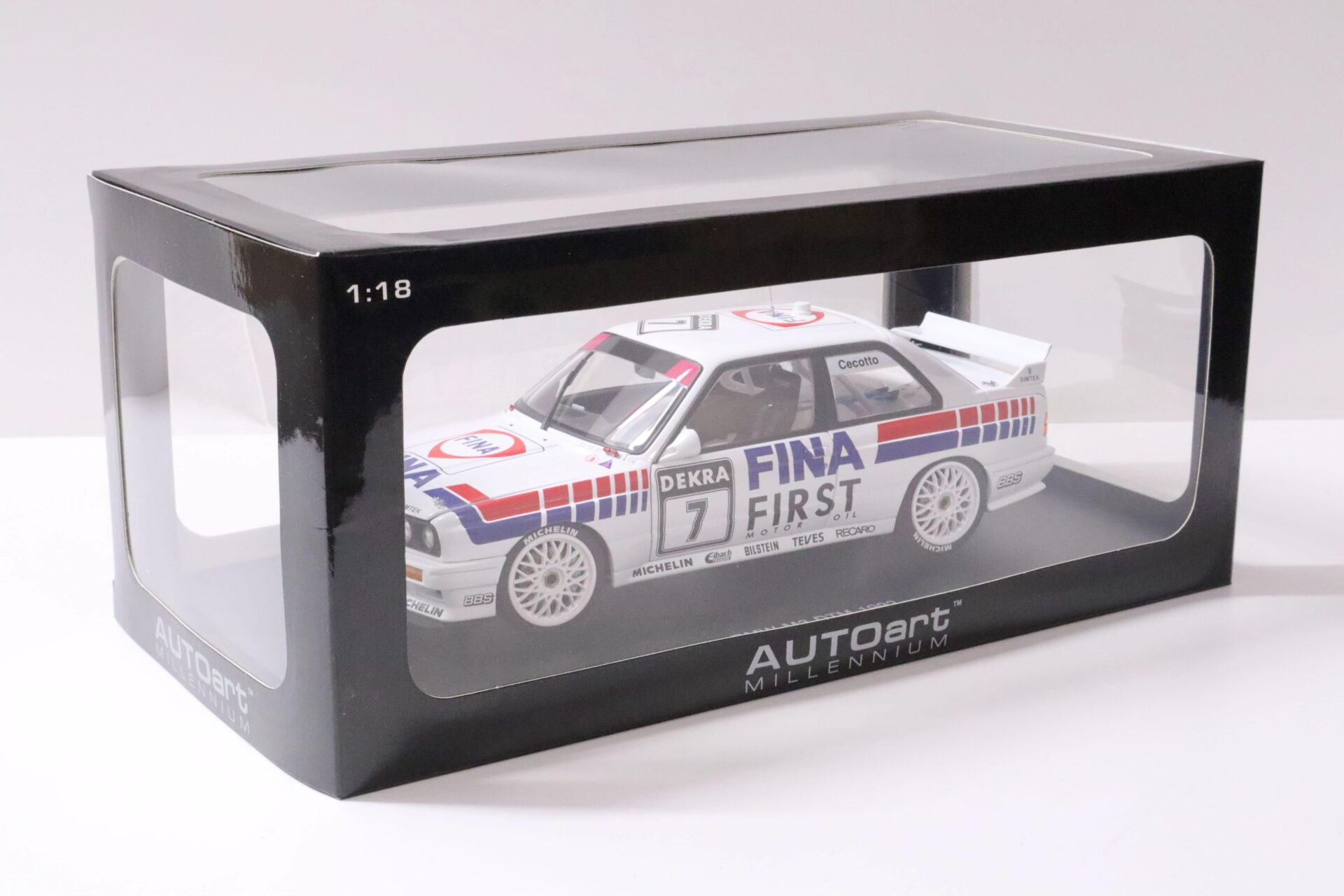 1:18 AUTOart BMW M3 (E30) DTM 1992 FINA #7 C.Cecotto white