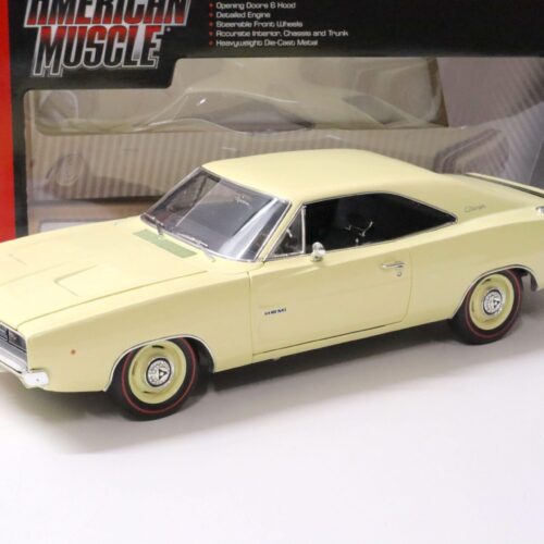 1:18 Auto World 1968 Dodge Charger R/T Coupe yellow