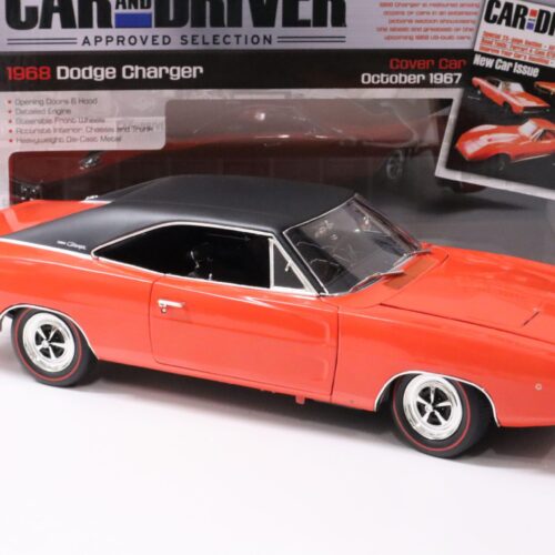 1:18 Auto World 1968 Dodge Charger Coupe orange/ black roof "Car Driver Cover"