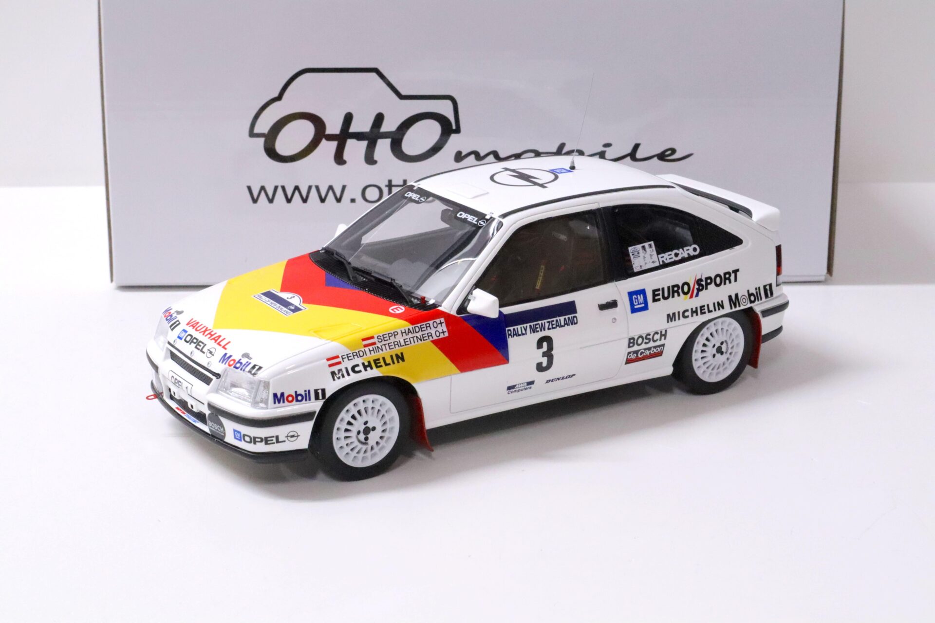 1:18 OTTO Mobile OT915 Opel Kadett GSI Gr.A Rally New Zealand #3 Haider