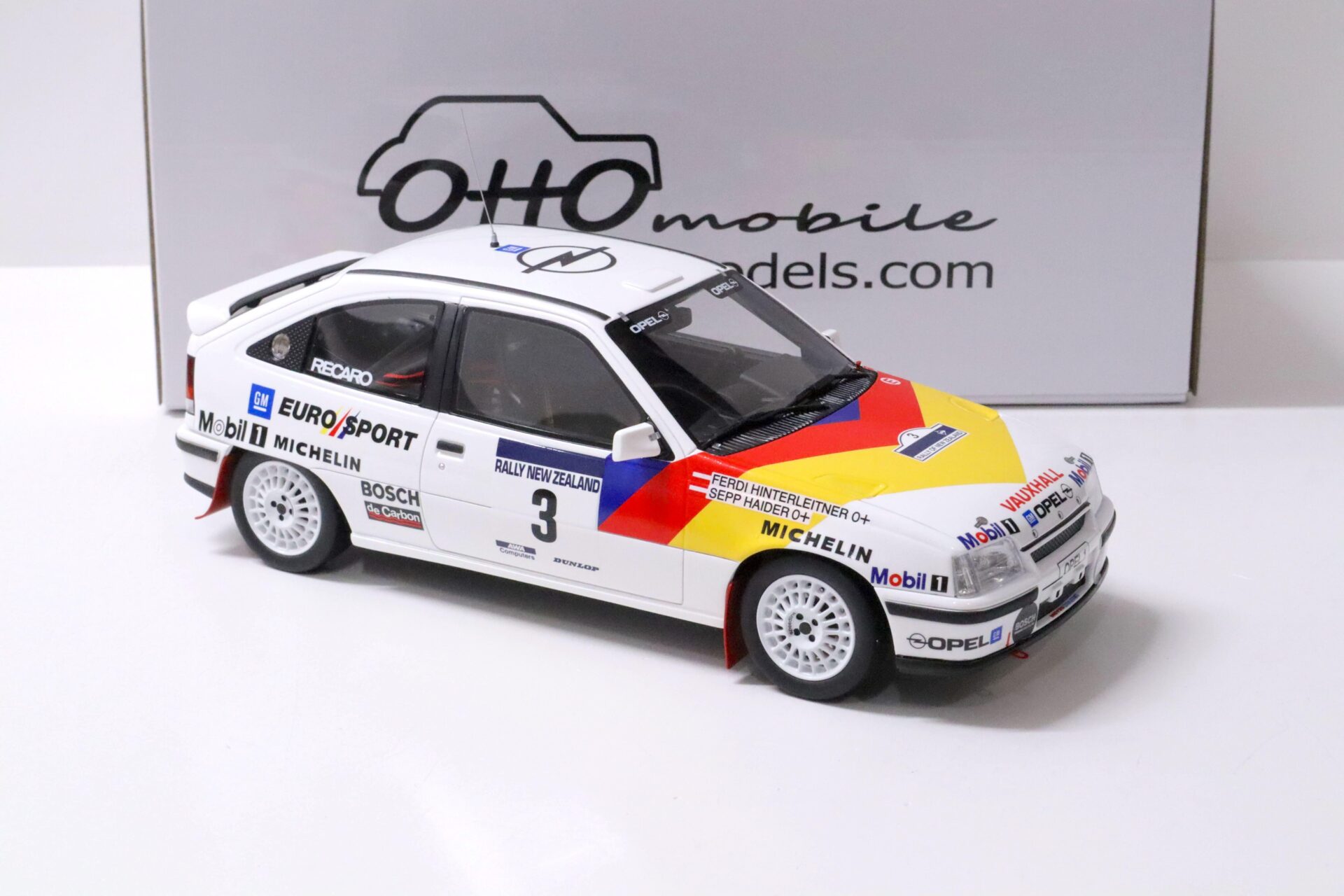 1:18 OTTO Mobile OT915 Opel Kadett GSI Gr.A Rally New Zealand #3 Haider