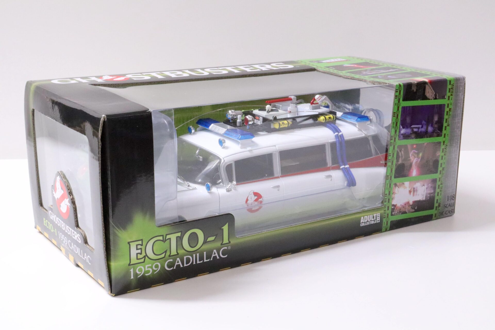1:18 /1:21 Auto World 1959 Cadillac Eldorado Ghostbusters ECTO-1 white