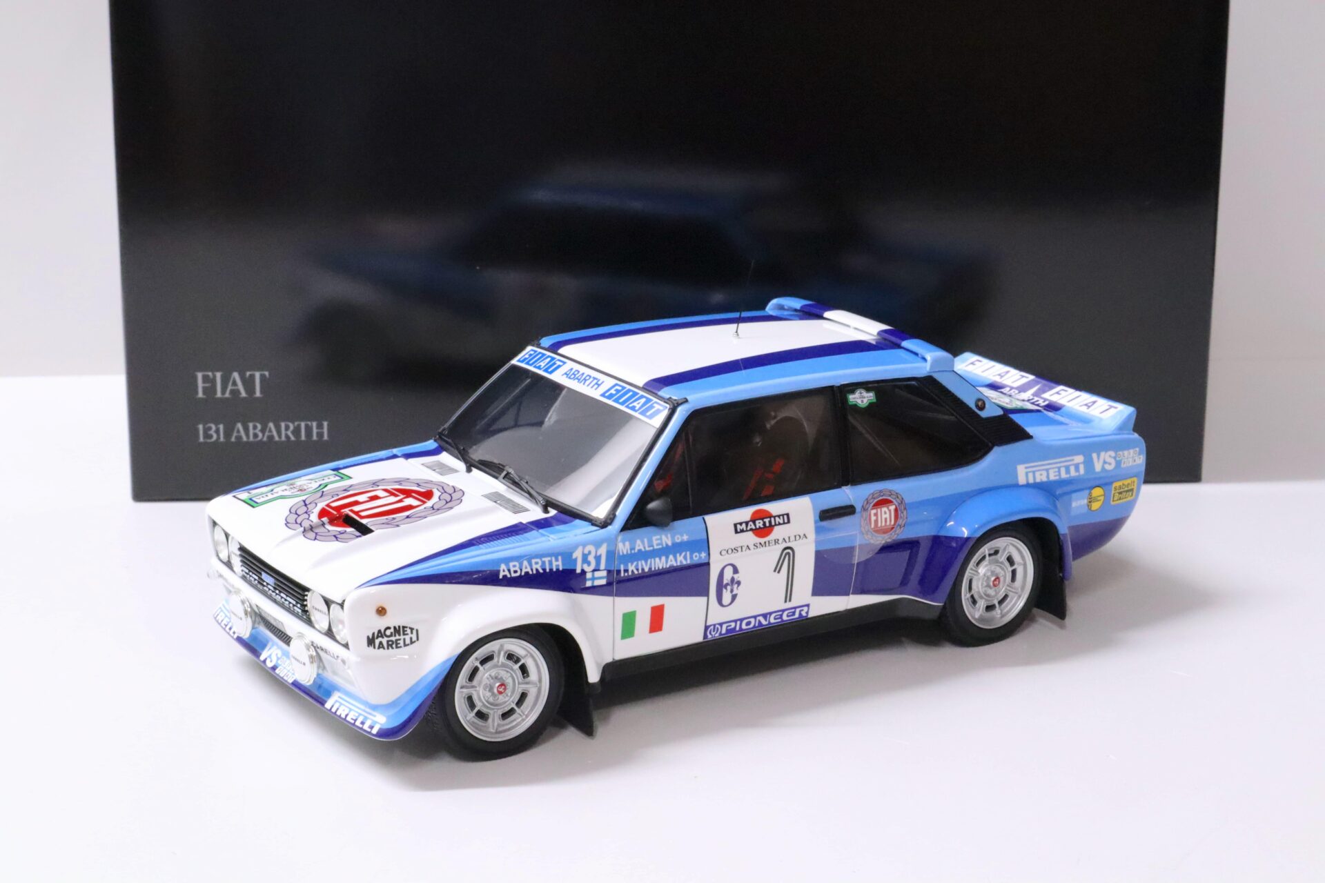1:18 Kyosho Fiat 131 Abarth 1981 Alen/ Kivimaki Rally Costa Smeralda #1 Martini