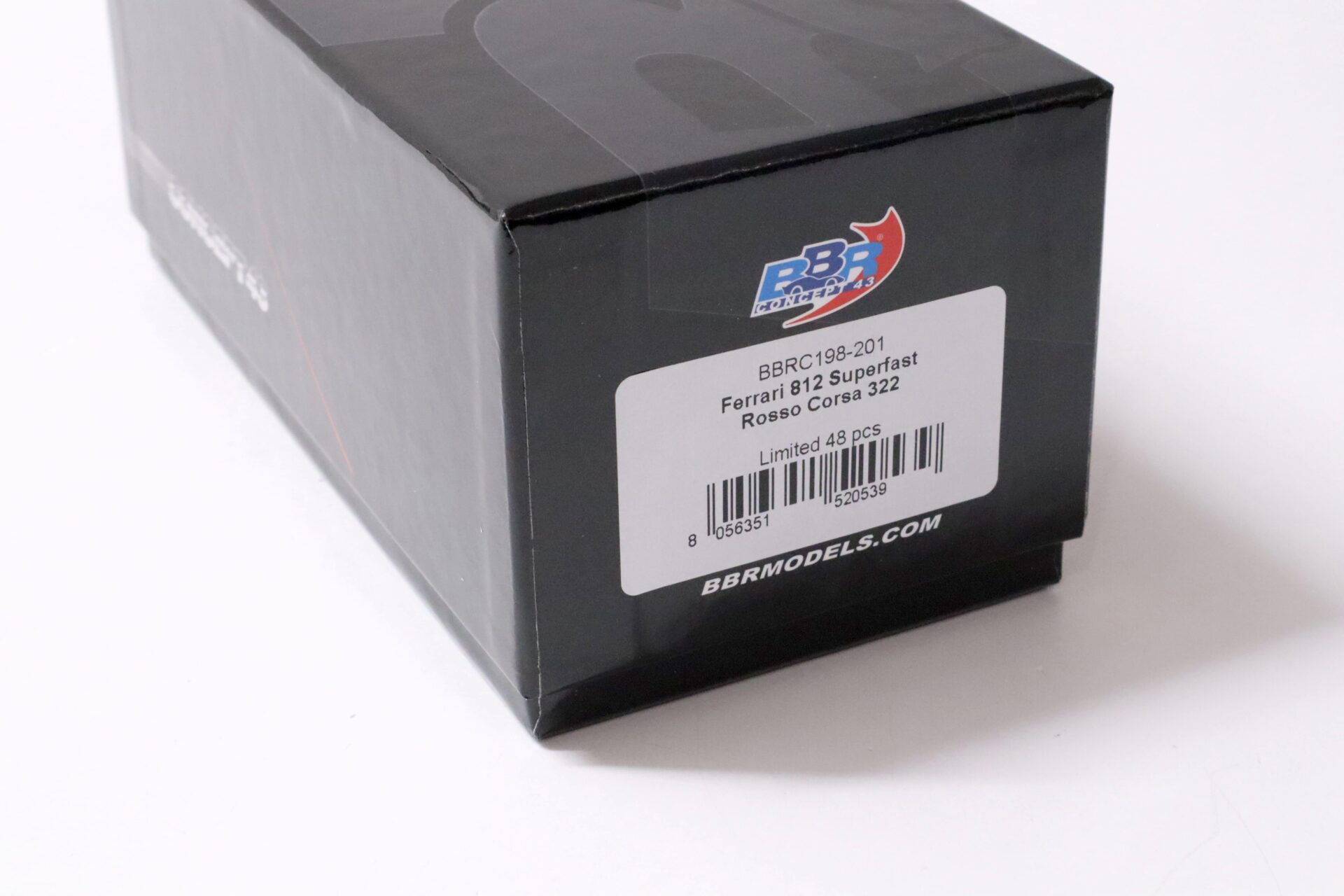 1:43 BBR Ferrari 812 Superfast Rosso Corsa 322 red/ grey wheel - Limited 48 pcs.