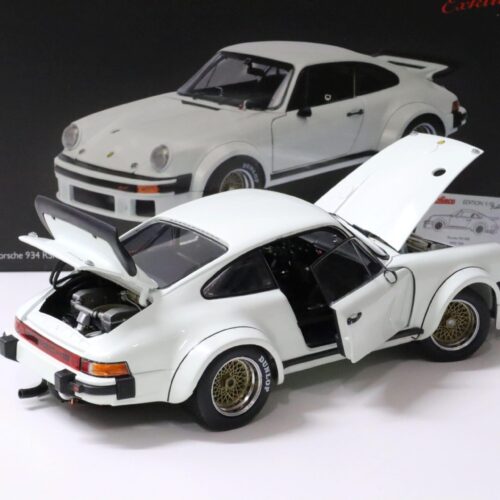 1:18 Schuco Porsche 934 RSR Street Plain grandprix white