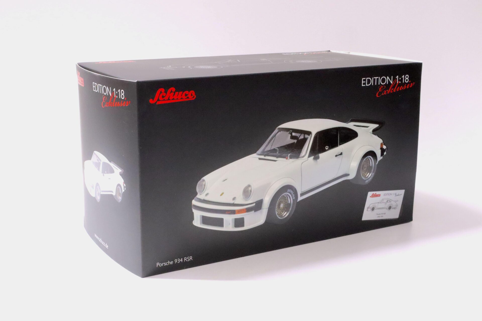 1:18 Schuco Porsche 934 RSR Street Plain grandprix white