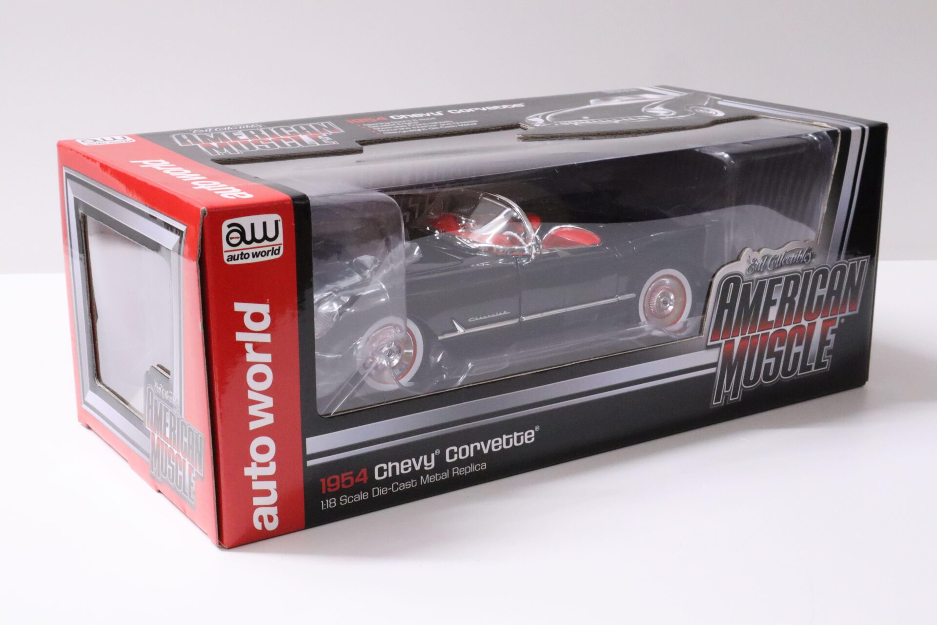 1:18 Auto World Chevrolet Corvette Convertible 1954 black/ red