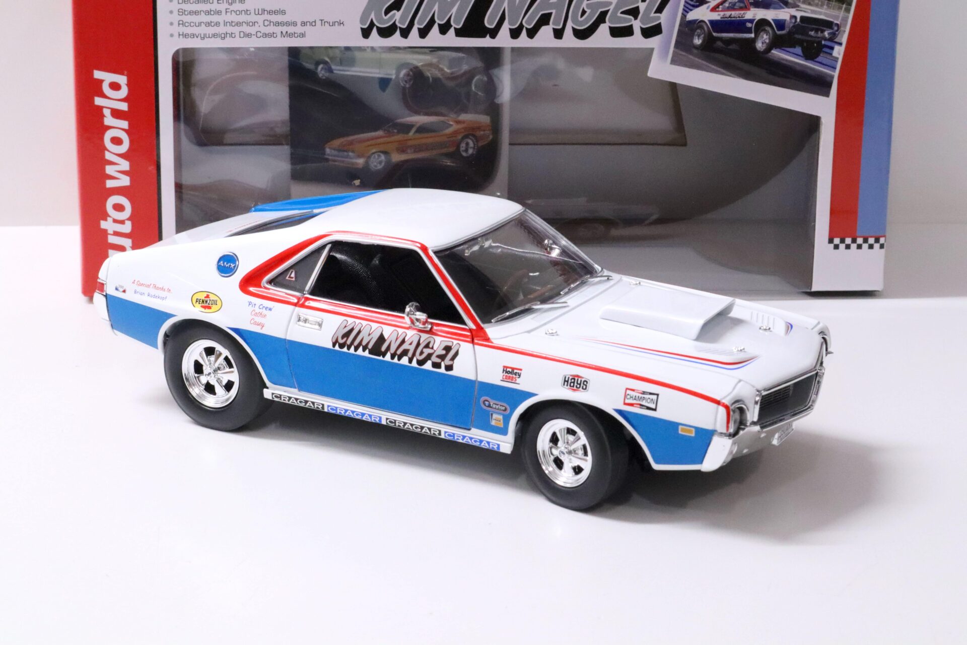 1:18 Auto World AMC AMX Hurst S/S 1969 Kim Nagel white