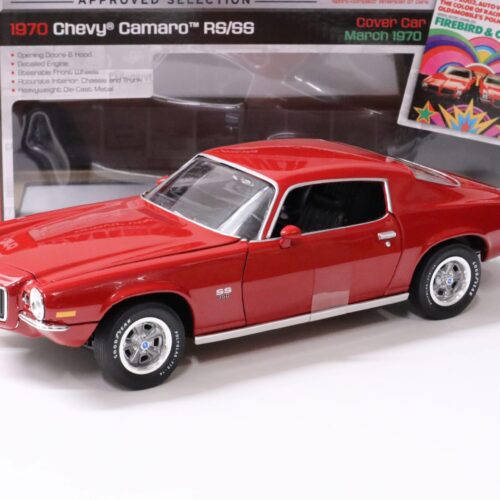 1:18 Auto World 1970 Chevrolet Camaro RS/SS Coupe red CAR and DRIVER