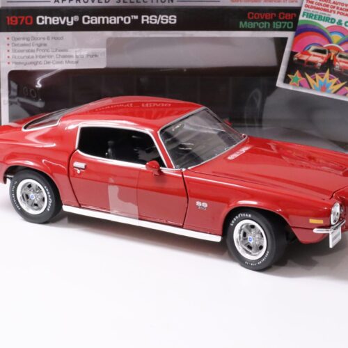 1:18 Auto World 1970 Chevrolet Camaro RS/SS Coupe red CAR and DRIVER