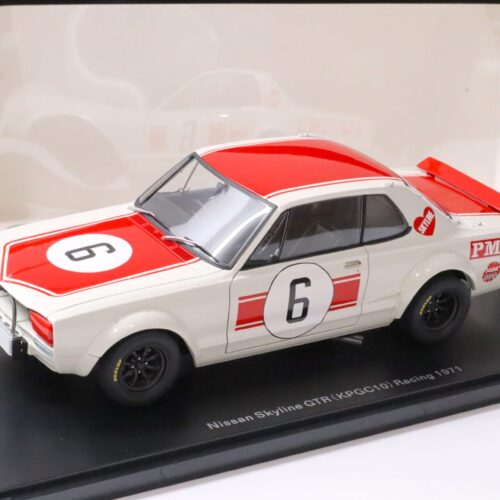 1:18 AUTOart Nissan Skyline GTR (KPGC10) #6 Japan GP Winner 1971 Takahashi