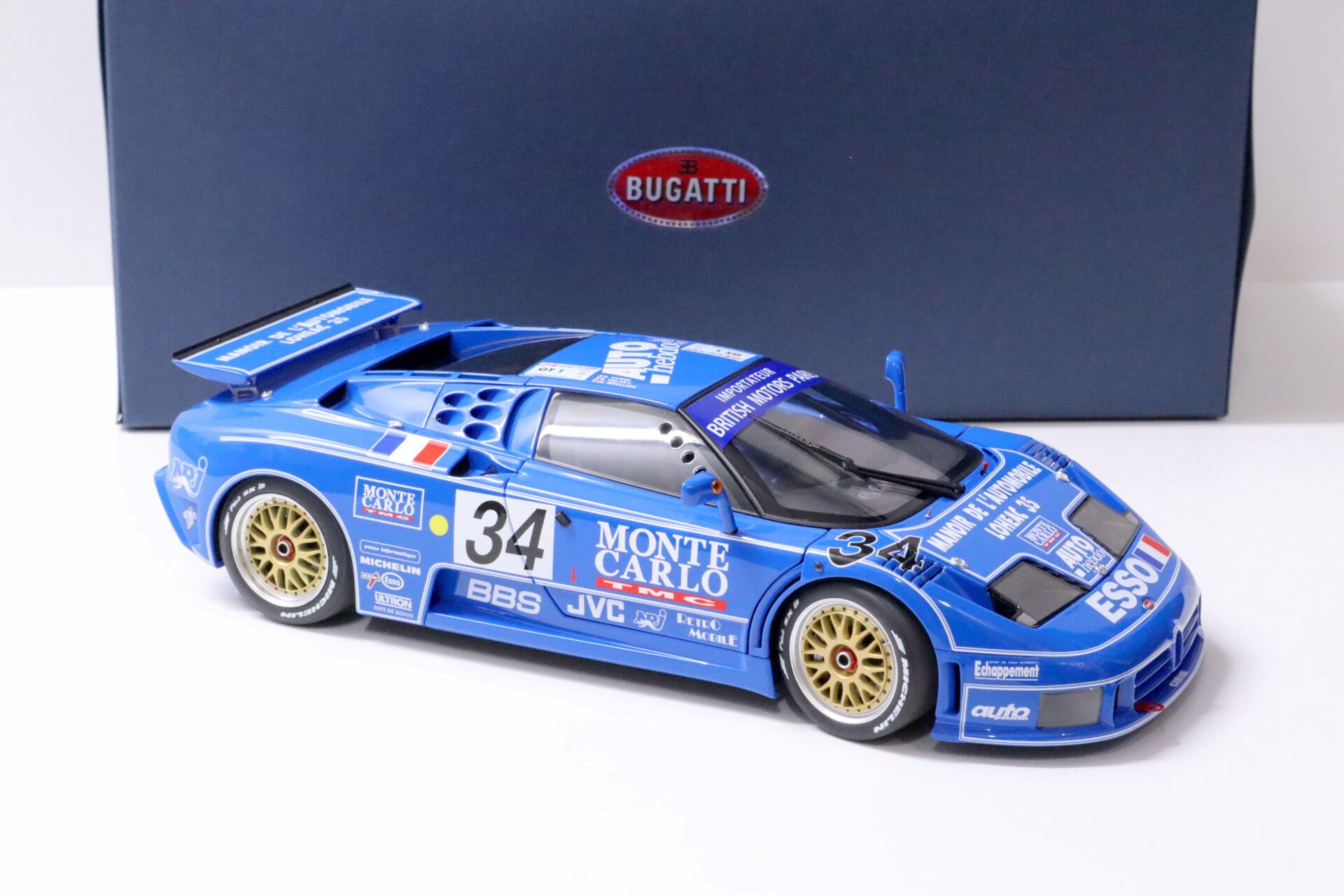 1:18 AUTOart Bugatti EB110 LM Le Mans 1994 blue #34 ESSO TMC