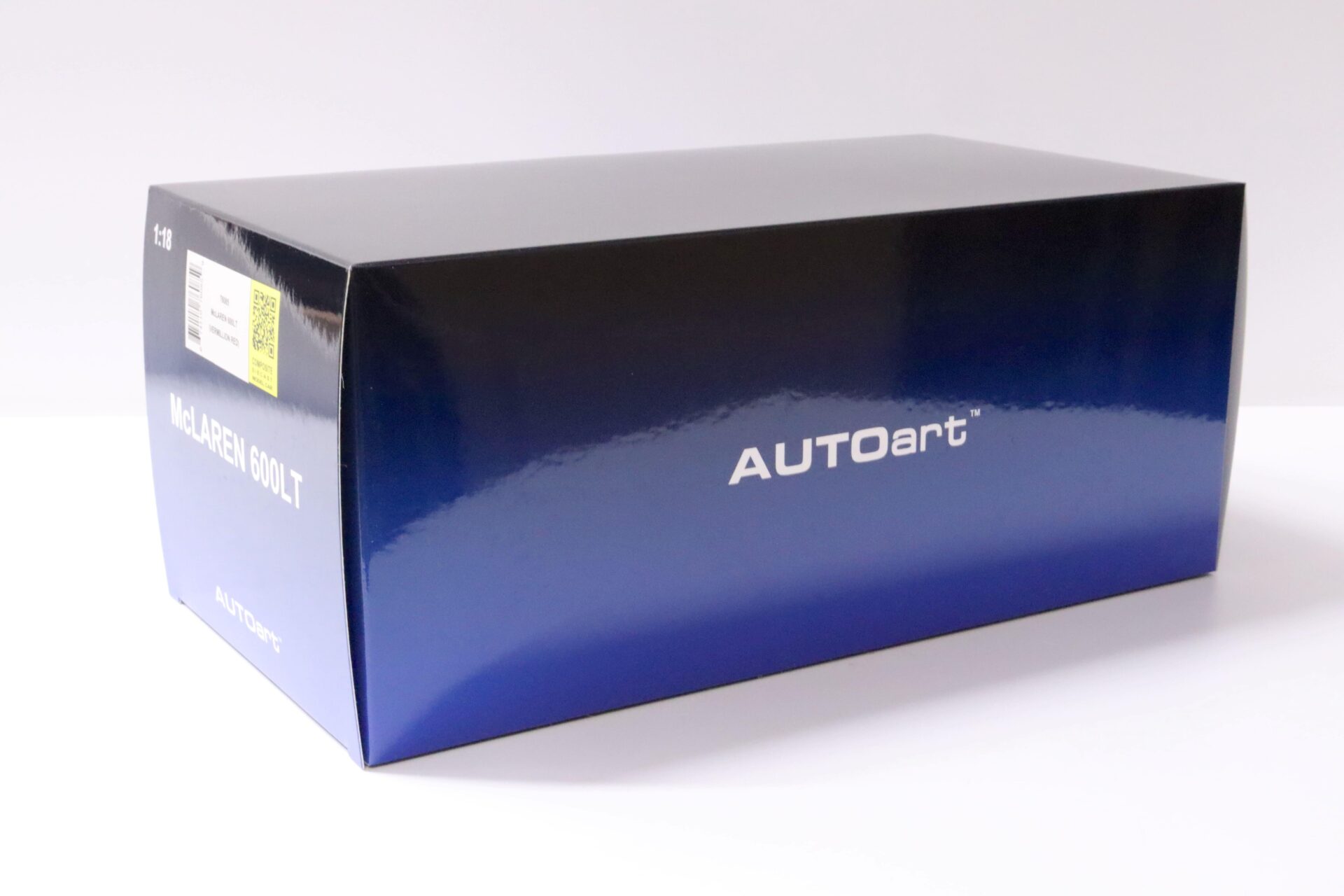 1:18 AUTOart McLAREN 600LT Coupe 2019 Vermillion red