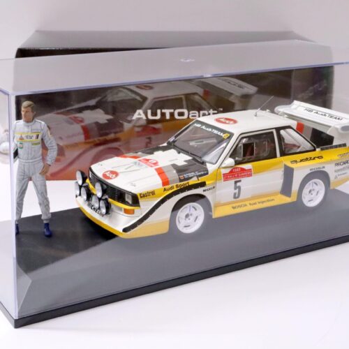1:18 AUTOart Audi Sport Quattro S1 San Remo #5 Röhrl Sonderset Figur + Vitrine