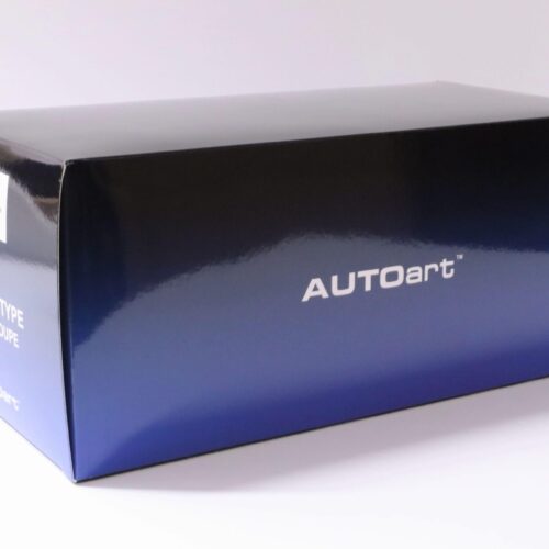 1:18 AUTOart Jaguar E-Type Coupe Series I 3.8 black