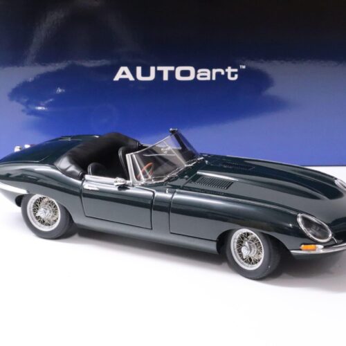1:18 AUTOart Jaguar E-Type Roadster Series I 3.8 British Racing green