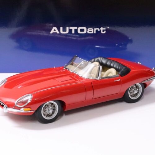 1:18 AUTOart Jaguar E-Type Roadster Series I 3.8 Carmen red