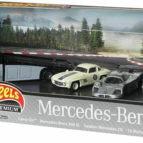 1:64 Hot Wheels Premium Set 2021 Mercedes - Benz Real Riders 4 Cars Diorama