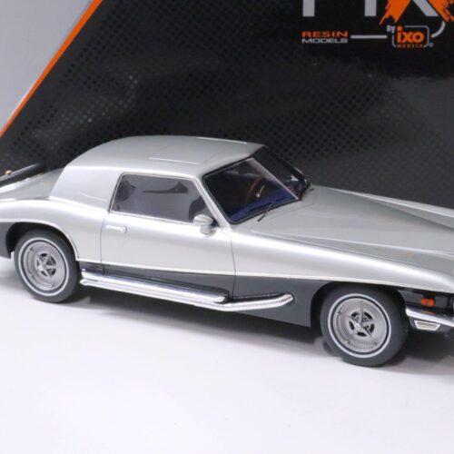 1:18 PremiumX Stutz Blackhawk Coupe 2-Tones silver/ black 1971