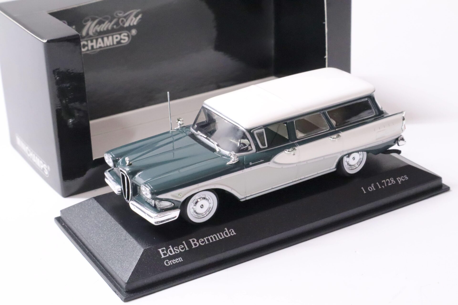 ID 61573 orig 1.jpg 1:43 Minichamps Edsel Bermuda Station Wagon 1958 green/ white