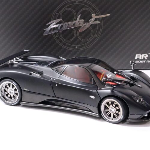 1:18 Almost Real Pagani Zonda F - 2005 matt black Die-Cast