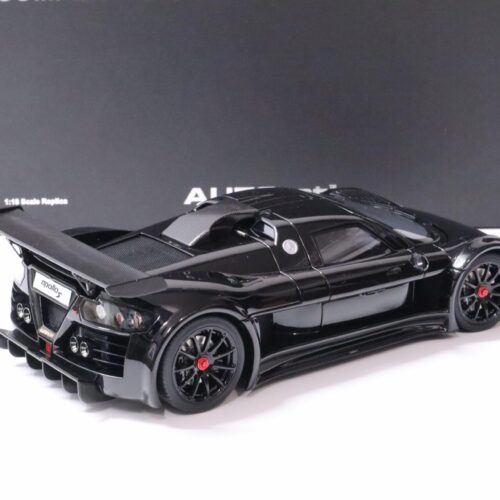 1:18 AUTOart Gumpert Apollo S black Die-Cast 71301