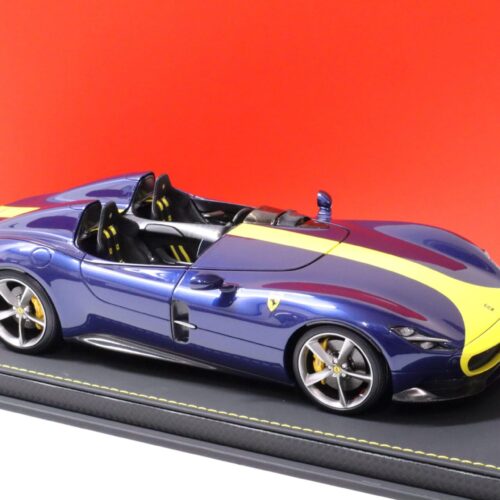 1:18 BBR Ferrari Monza SP2 blue Tour de France/ yellow stripes with display Limited Edition