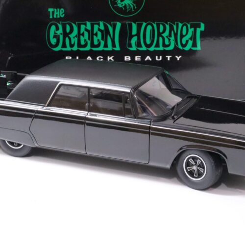 1:18 AUTOart Chrysler Imperial 1965 Black Beauty - The Green Hornet 71546