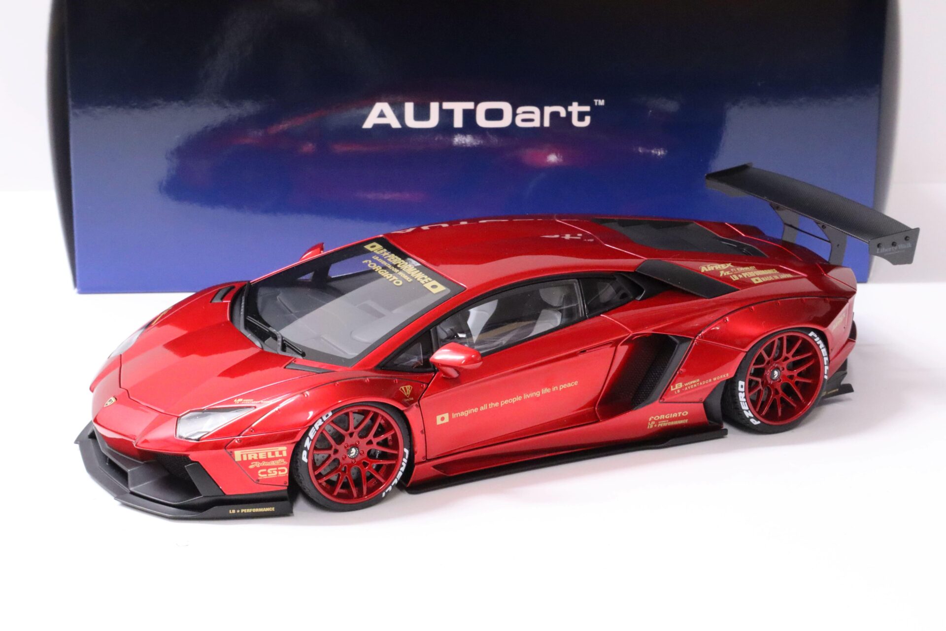 1:18 AUTOart LB-WORKS Lamborghini Aventador metallic red 79109