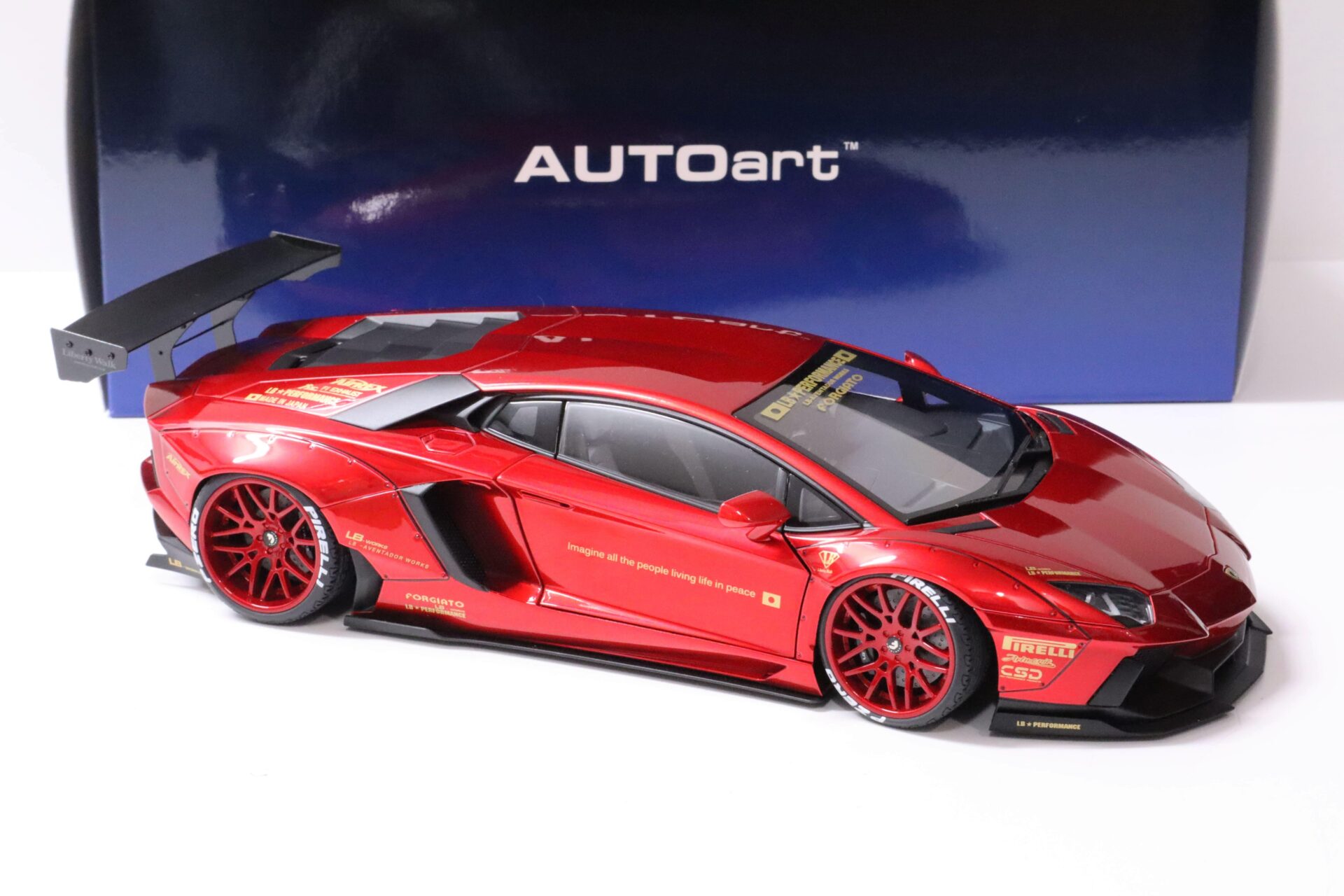 1:18 AUTOart LB-WORKS Lamborghini Aventador metallic red 79109