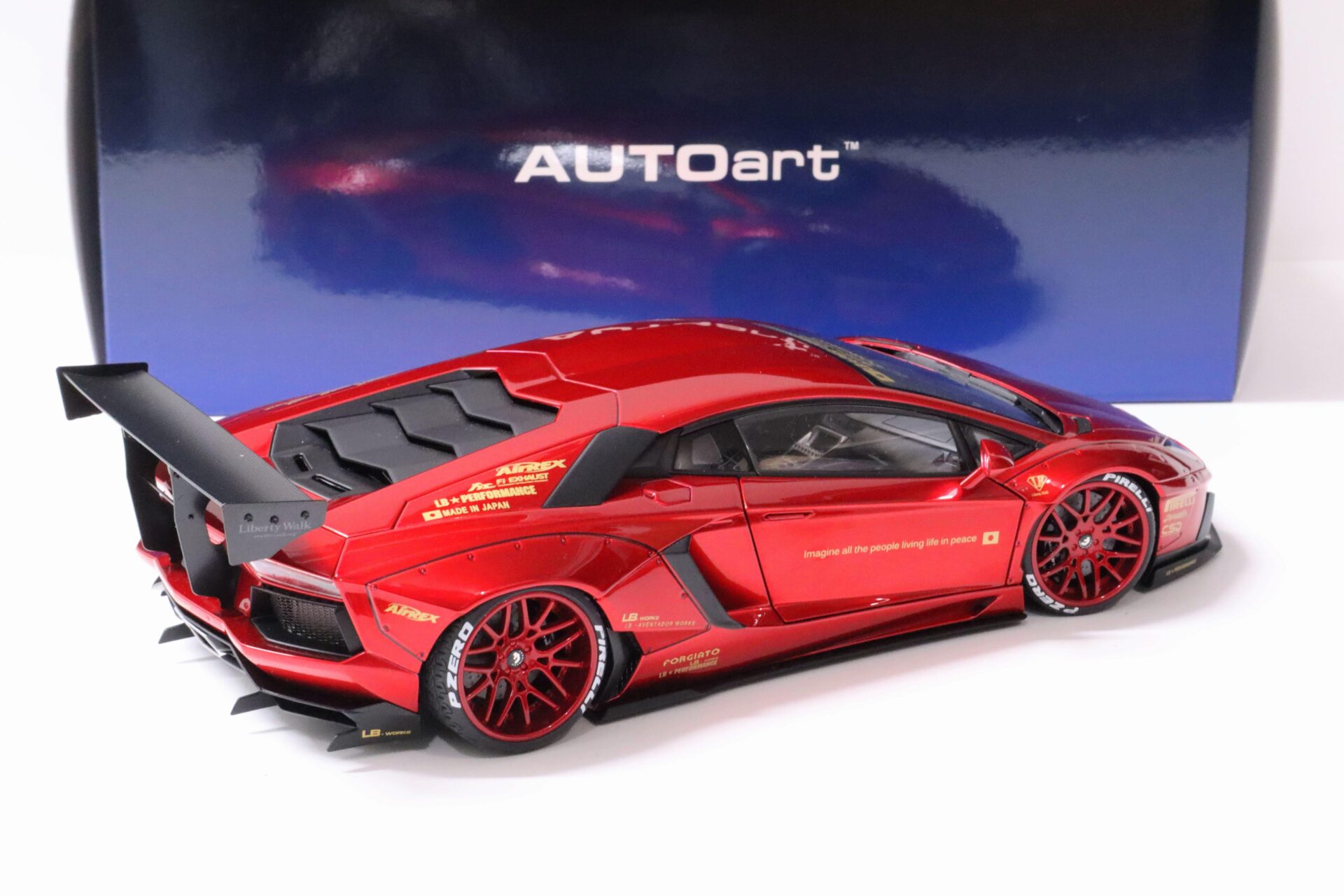 1:18 AUTOart LB-WORKS Lamborghini Aventador metallic red 79109