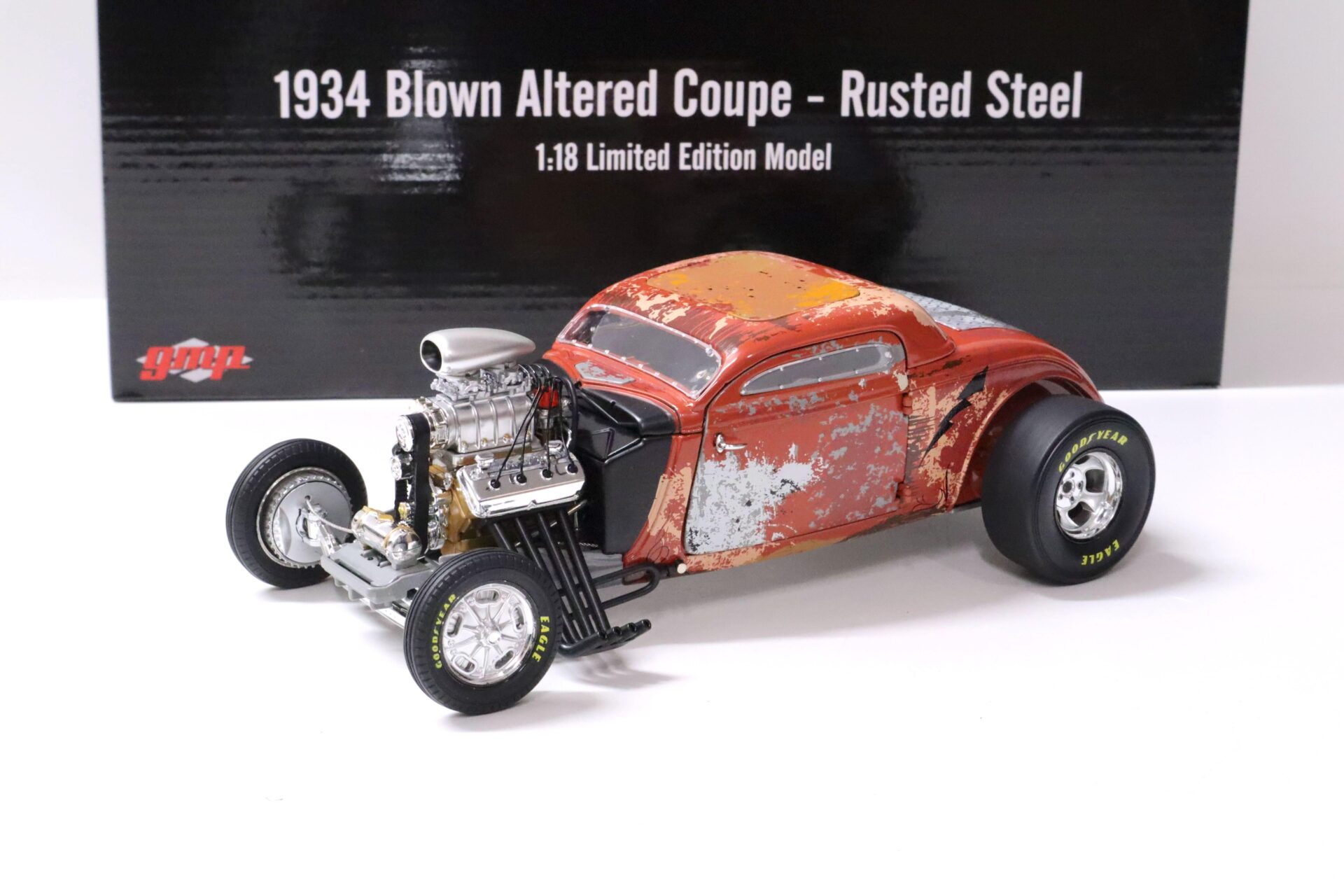 ID 62132 orig 1.jpg 1:18 GMP Hot Rod 1934 Blown Altered Coupe - Rusted Steel red Limited Edition