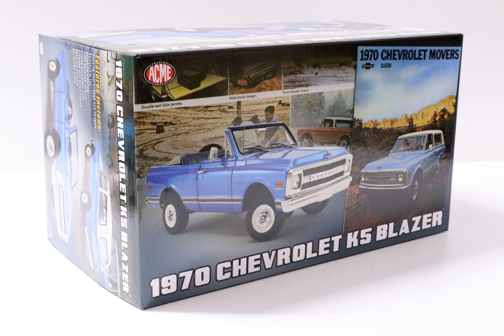 1:18 ACME 1970 Chevrolet K5 Blazer with removable Hardtop blue/ white
