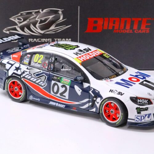 1:18 BIANTE Holden VF Commodore V8 Supercar 2015 Townsville 400 Tander #02