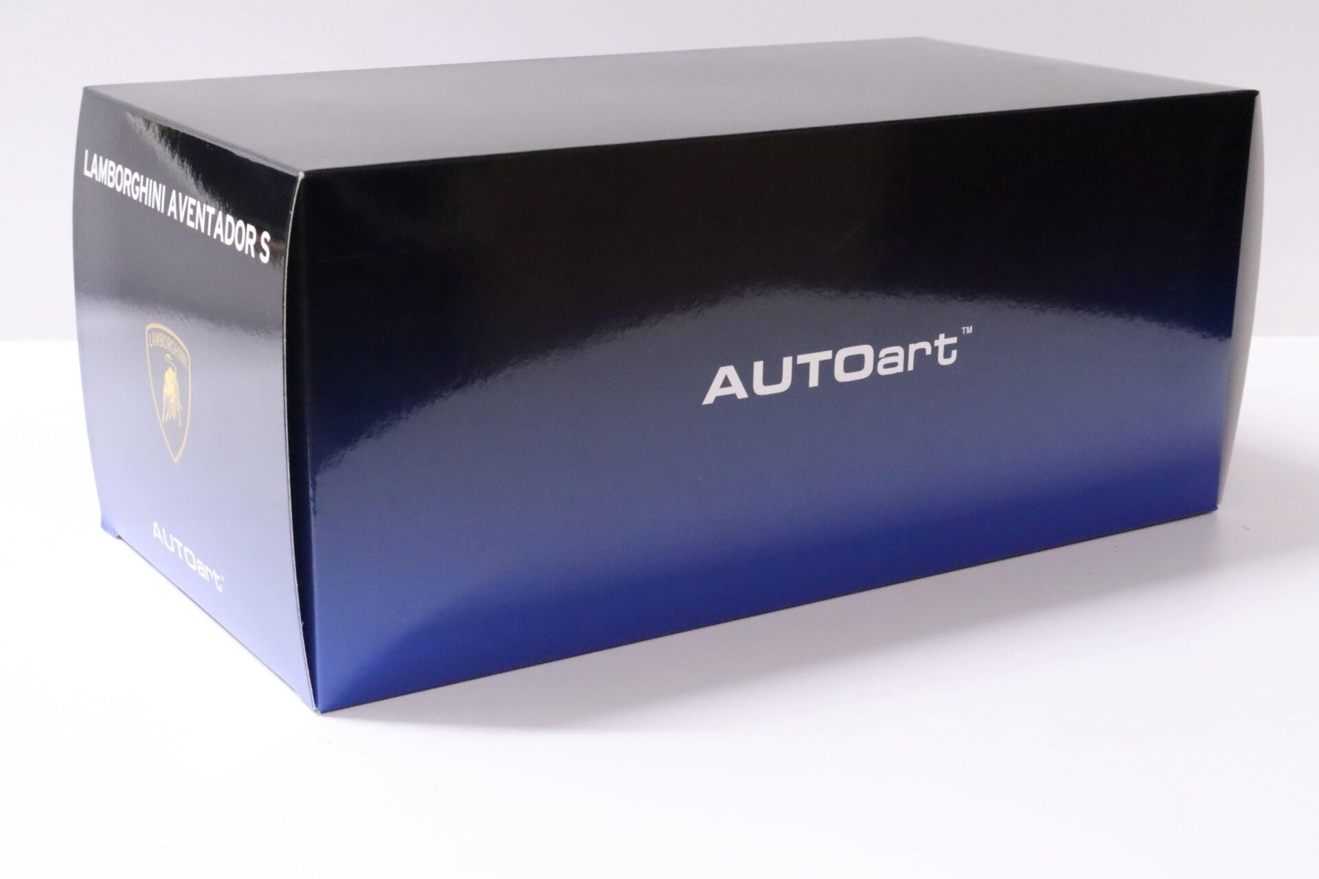 1:18 AUTOart Lamborghini Aventador S Coupe 2017 Blu Nila/ pearl blue