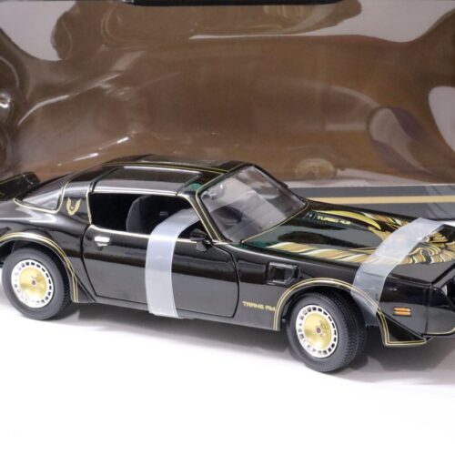 1:18 Greenlight 1980 Pontiac Trans AM *The Smokey and the Bandit II* black