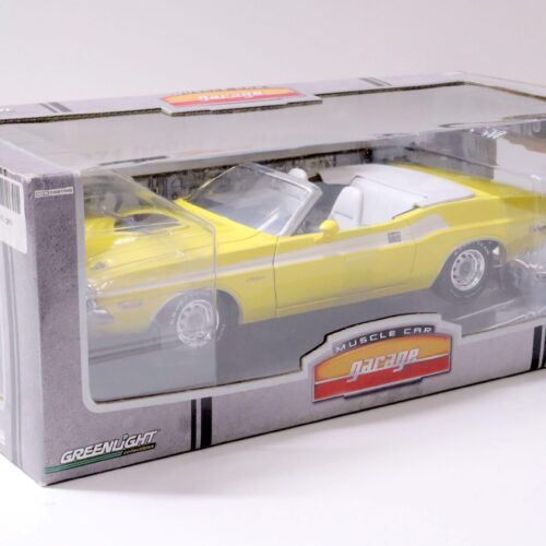 1:18 Greenlight 1971 Dodge Challenger Convertible Muscle Car Garage yellow