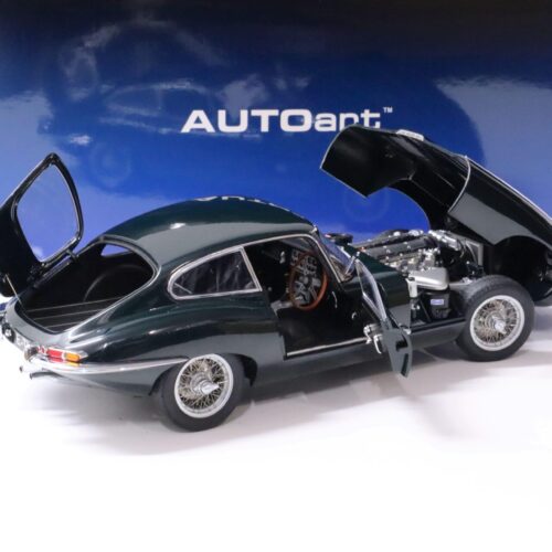 1:18 AUTOart Jaguar E-Type Coupe Series I 3.8 green