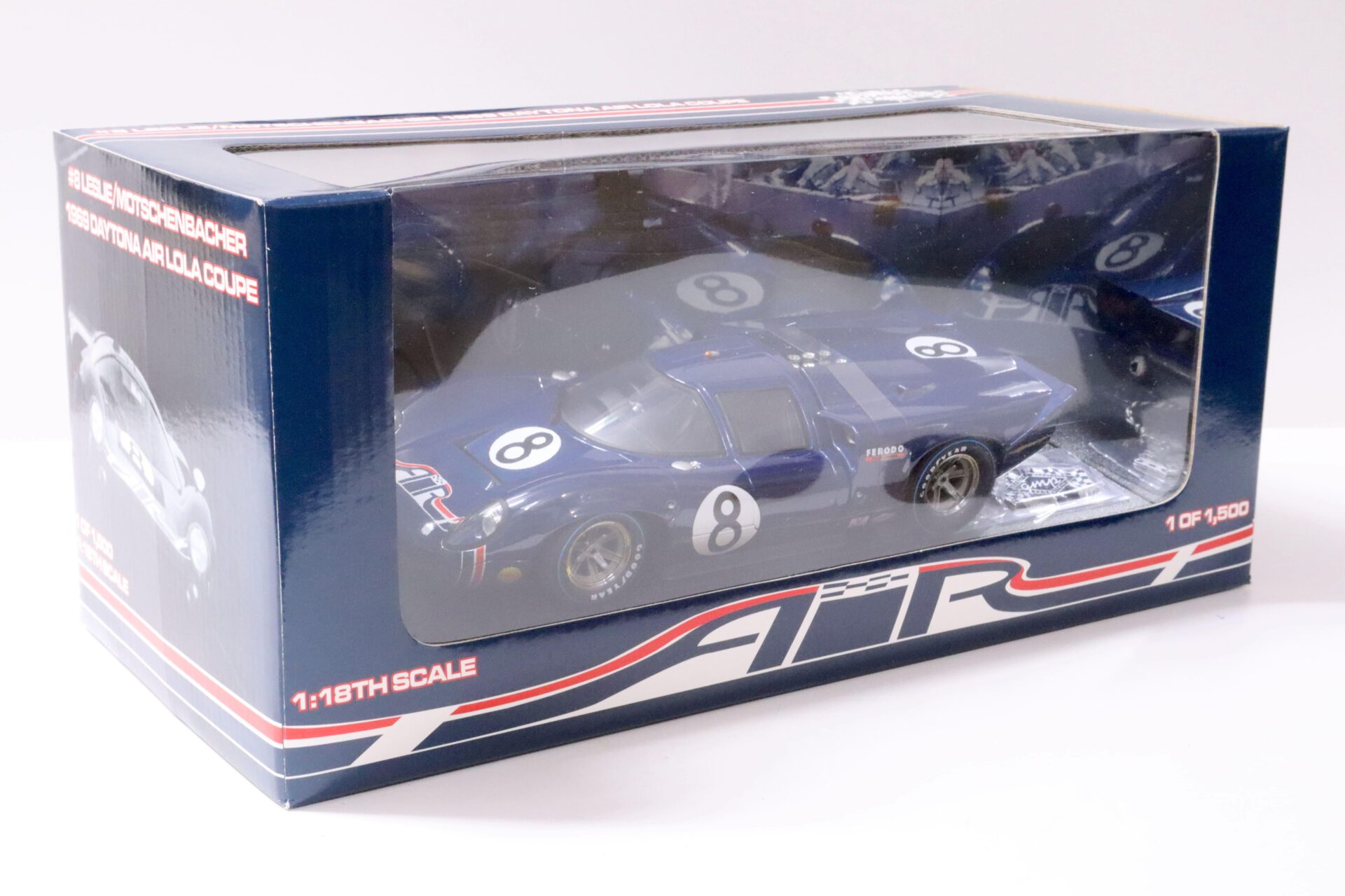 1:18 GMP 1969 Daytona Air Lola T70 Coupe #8 Leslie/ Motschenbacher 12008