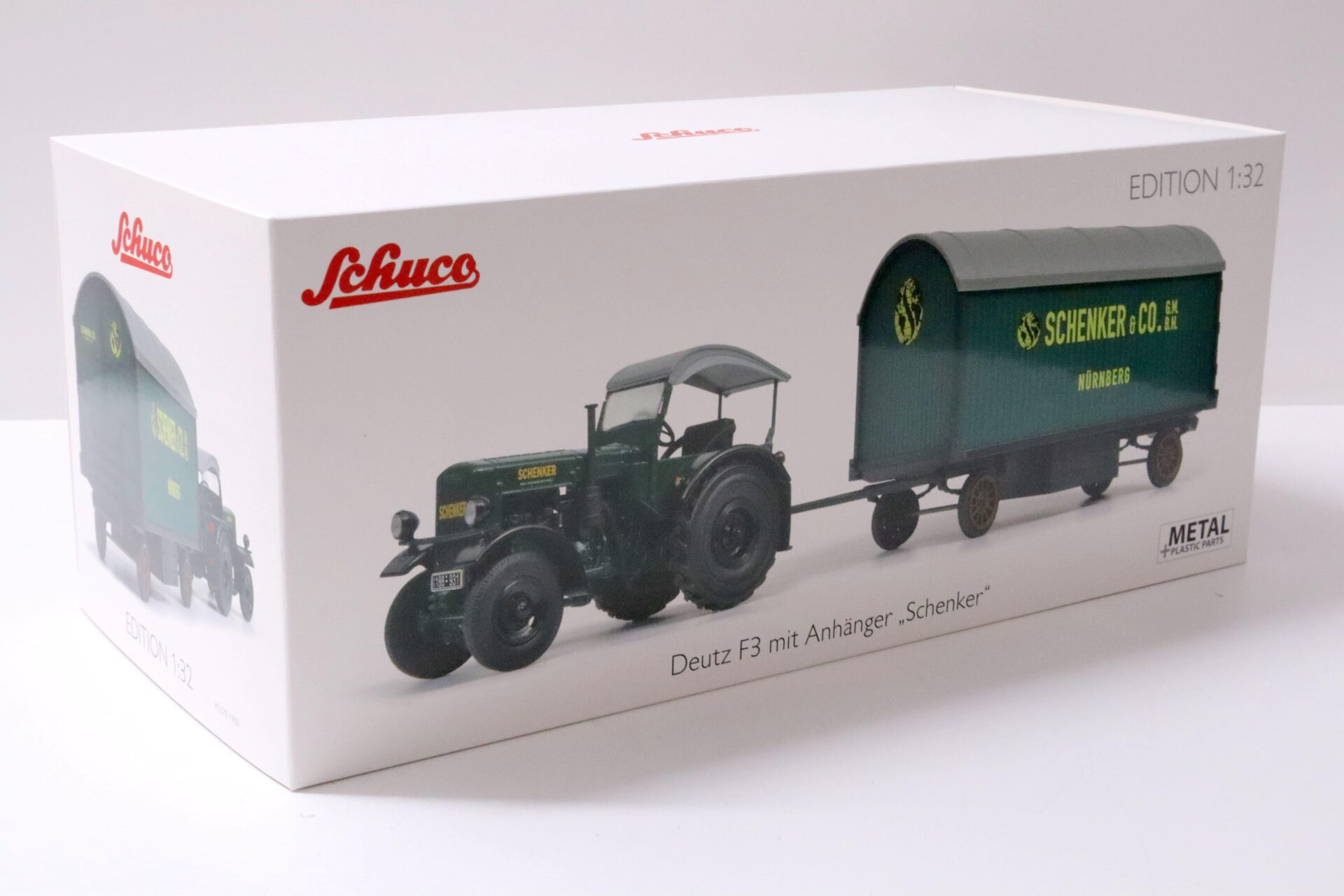 1:32 Schuco Deutz F3 mit Verdeck und Anhänger "Schenker" dark green
