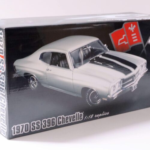 1:18 ACME 1970 Chevrolet Chevelle SS 396 Coupe silver/ black
