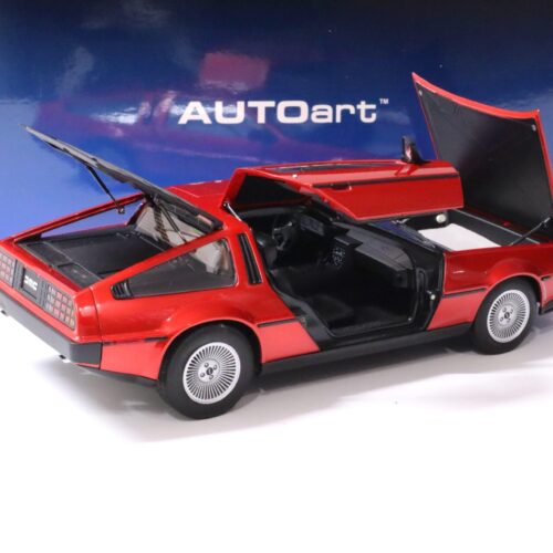 1:18 AUTOart Delorean DMC-12 Coupe metallic red 1981