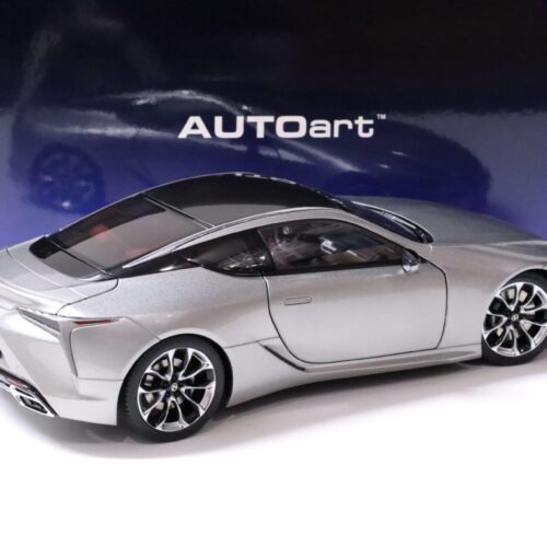 1:18 AUTOart Lexus LC500 Coupe Sonic Titanium/ dark rose interior