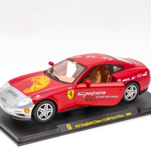 1:24 Hachette Bburago Ferrari Collection Ferrari 612 Scaglietti China 15.000 Red Miles with display